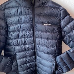 ROOTS BLACK PACKABLE PUFFER JACKET